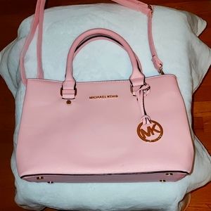 Knockoff Micheal Kors Savannah inspired purse